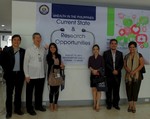 03 - 2014 August 12 APC eHealth seminar Group pic a